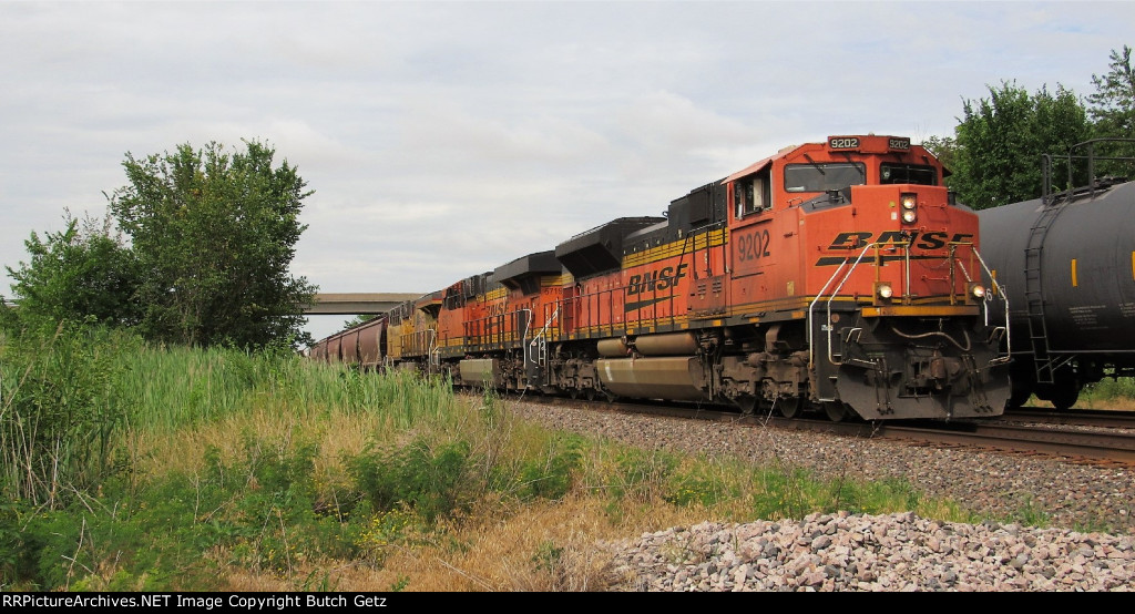 Only trains we caught passing each other...